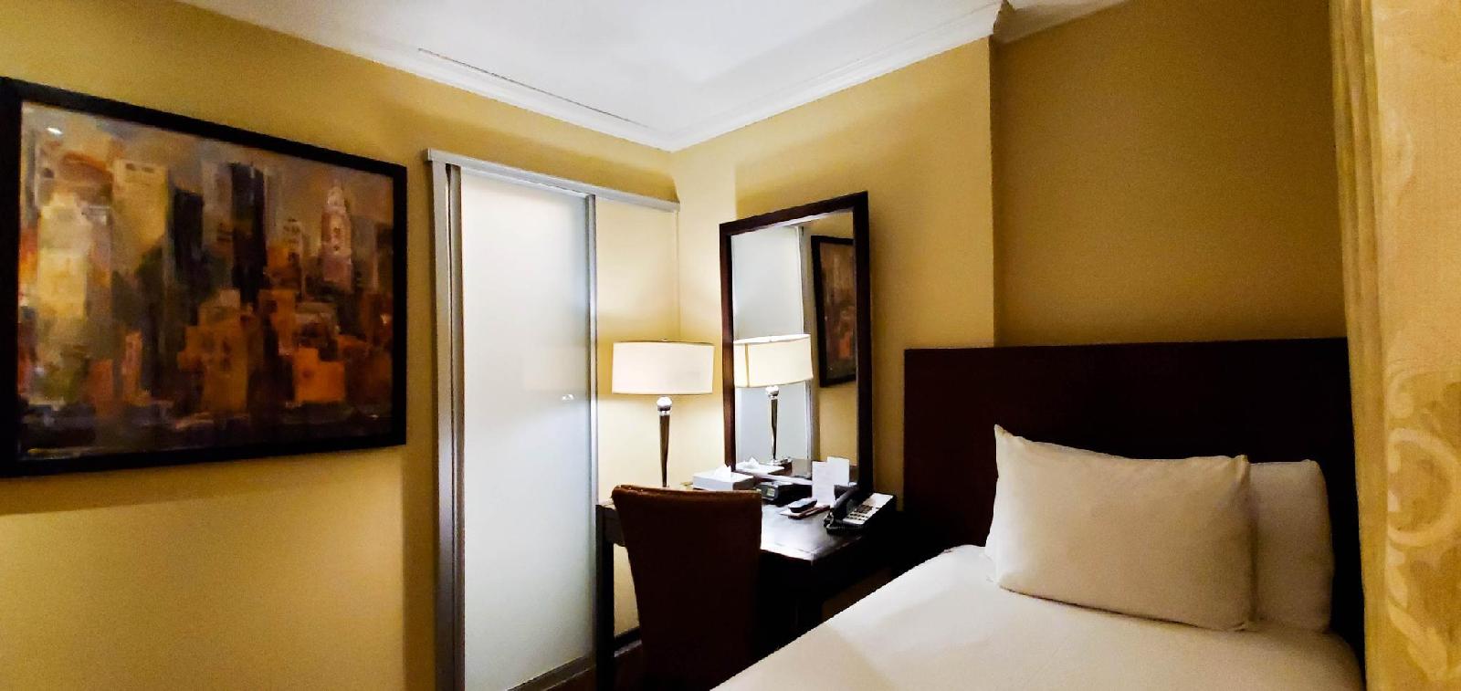 Hotel Stanford