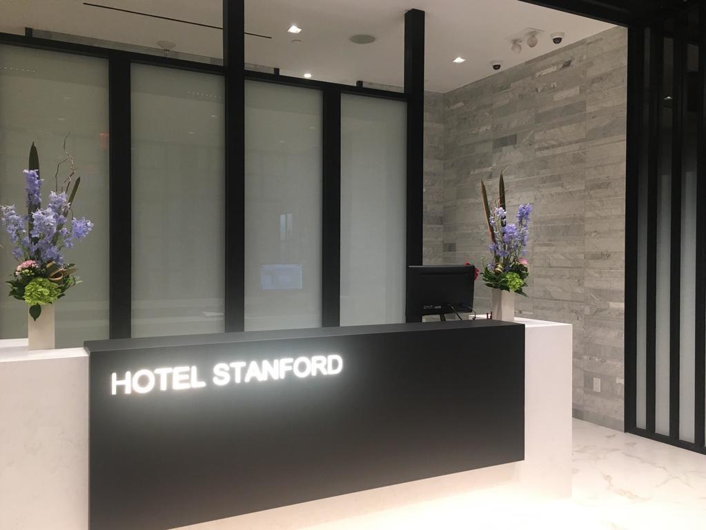 Hotel Stanford