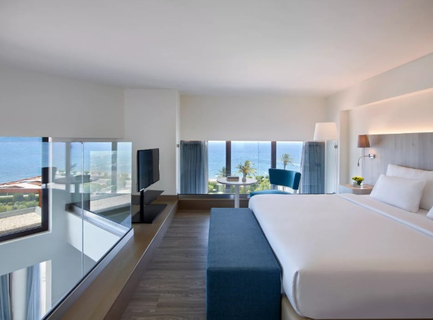 Rhodes Bay Hotel & Spa