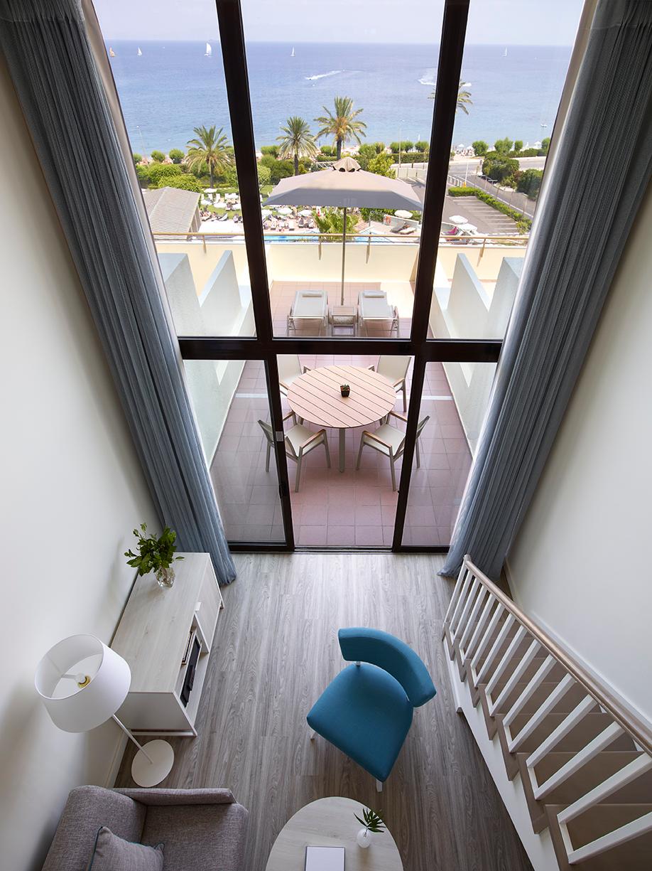 Rhodes Bay Hotel & Spa