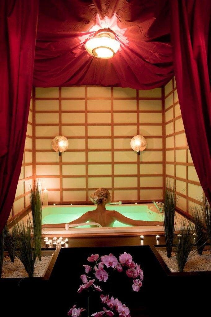Rhodes Bay Hotel & Spa