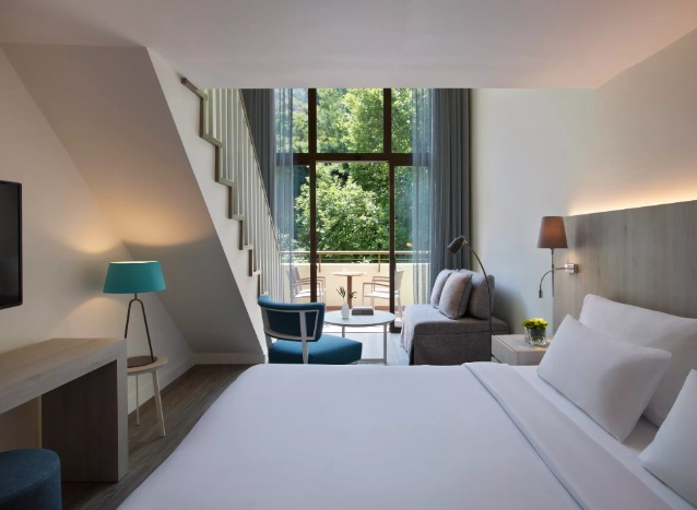 Rhodes Bay Hotel & Spa