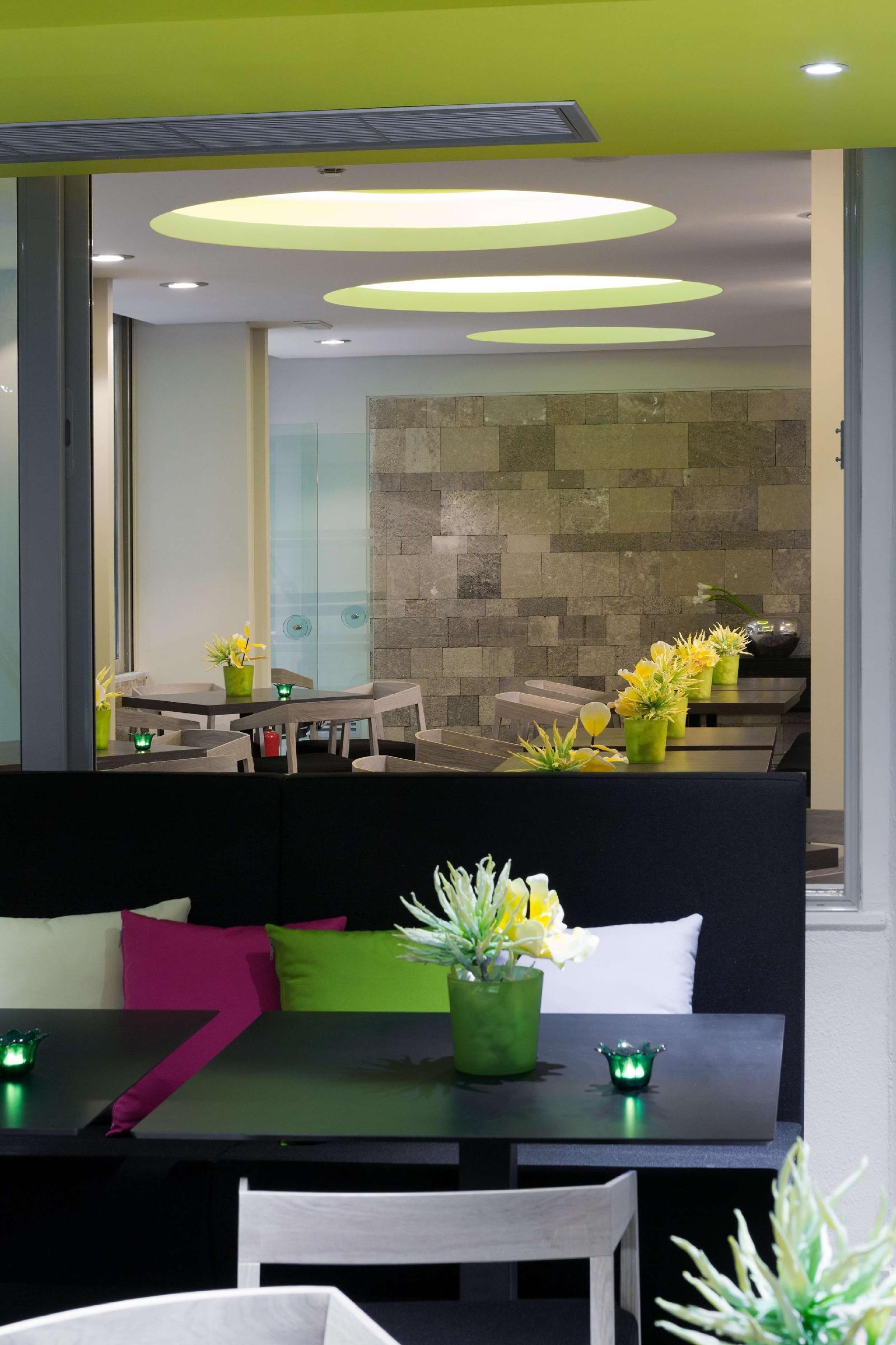 Aquamare City & Beach Hotel