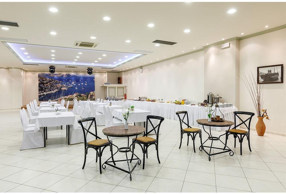 Opera House Hotel