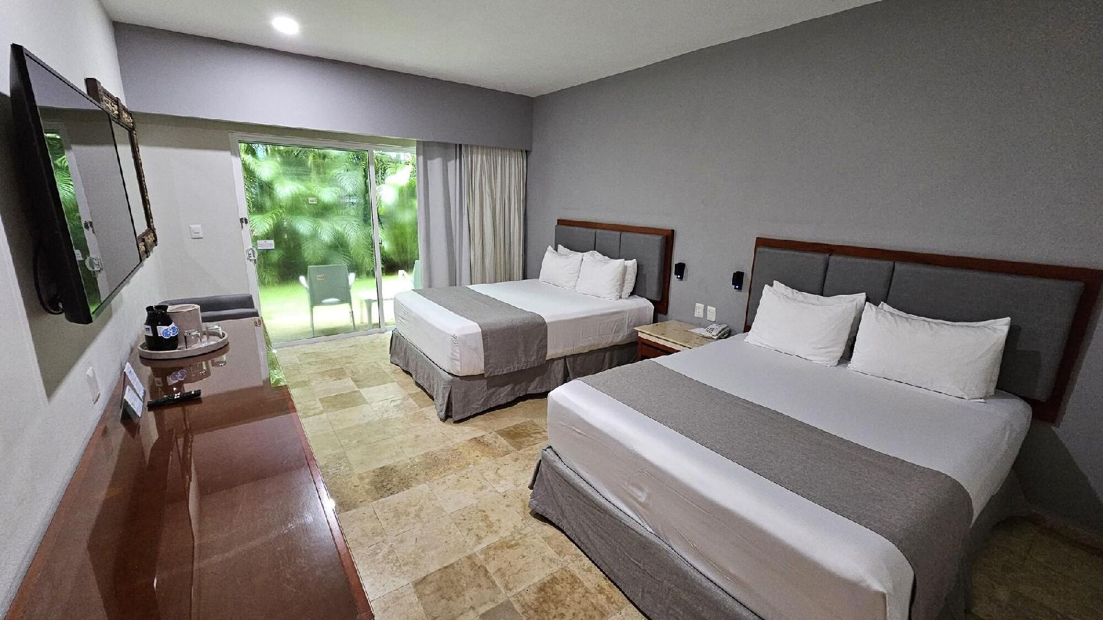 Viva Wyndham Maya