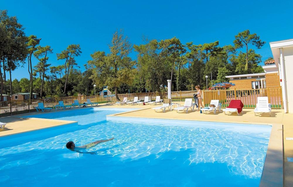 Domaine Résidentiel de Plein Air Monplaisir