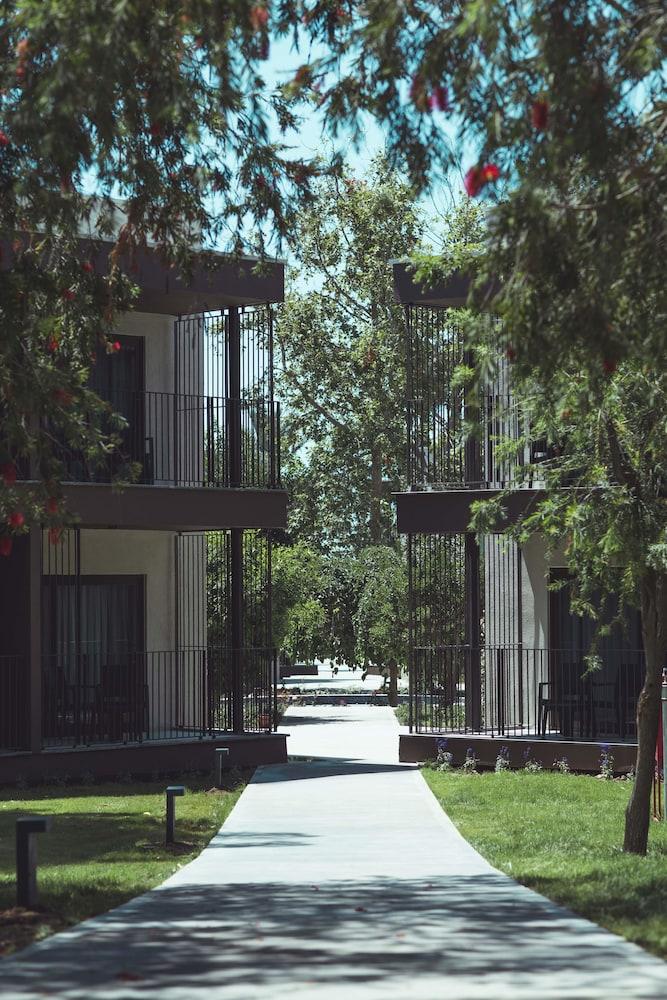PALOMA Orenda Resort