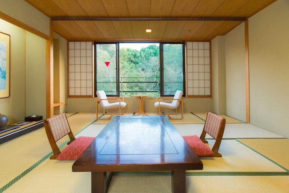 Santo-ka Kurashiki Yuka Onsen Hotel