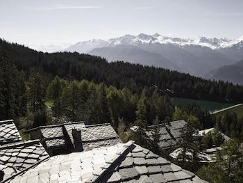 LeCrans Hotel & Spa