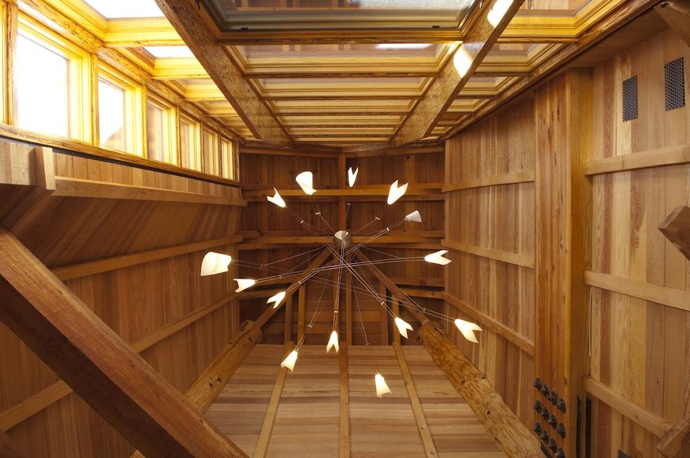 The Cedar House Sport