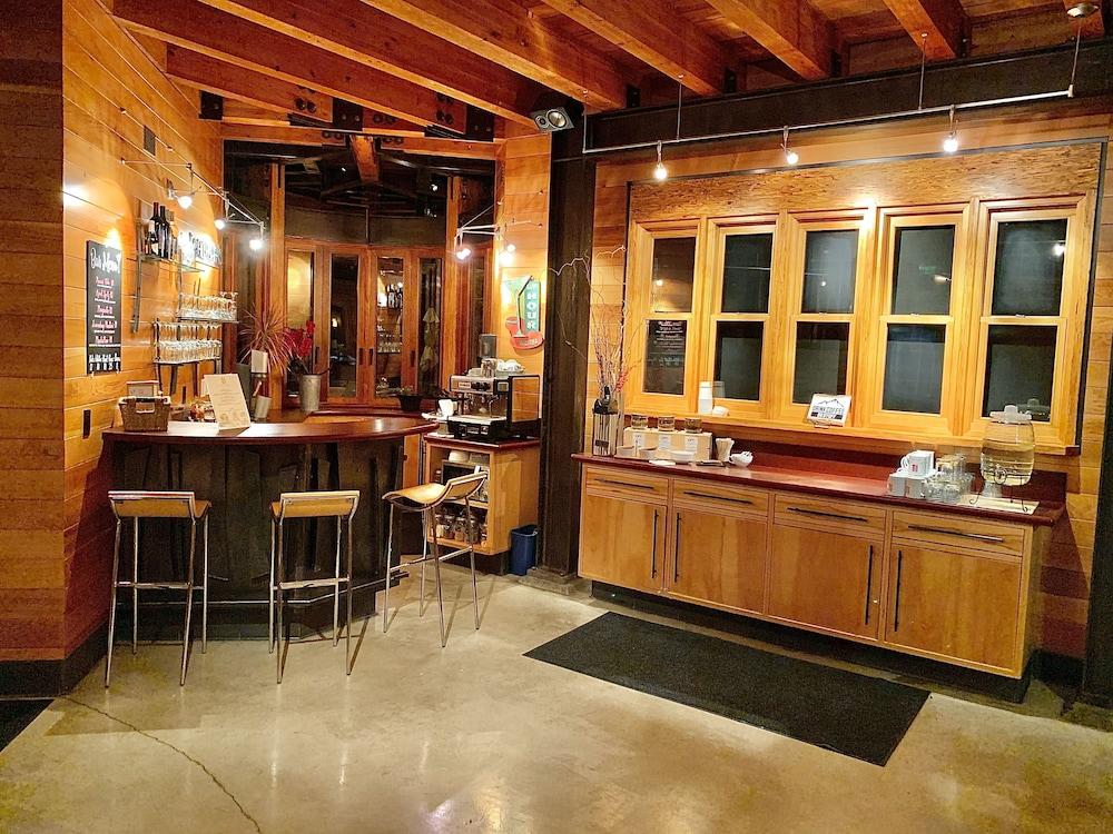 The Cedar House Sport