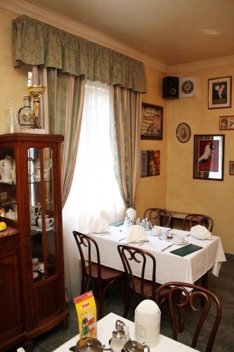 Levay Villa Hotel