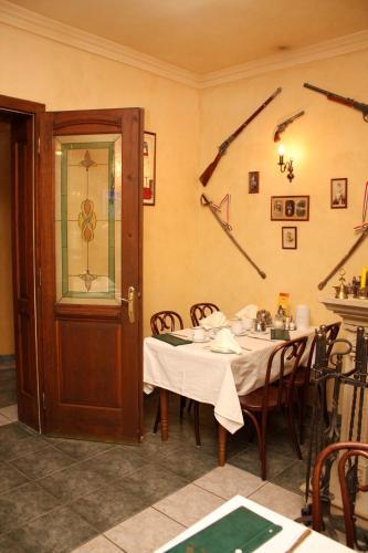Levay Villa Hotel