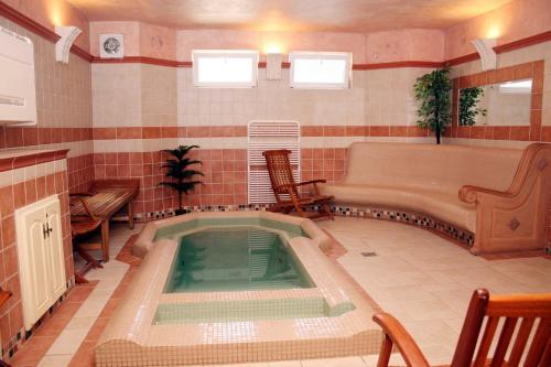 Levay Villa Hotel