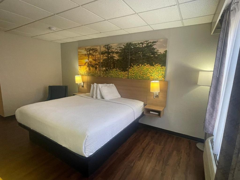 Days Inn Madisonville
