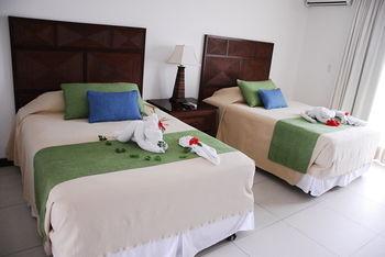 Paradise Oceanic Hotel