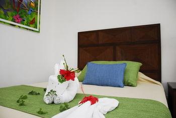 Paradise Oceanic Hotel