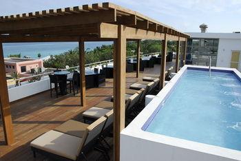 Paradise Oceanic Hotel