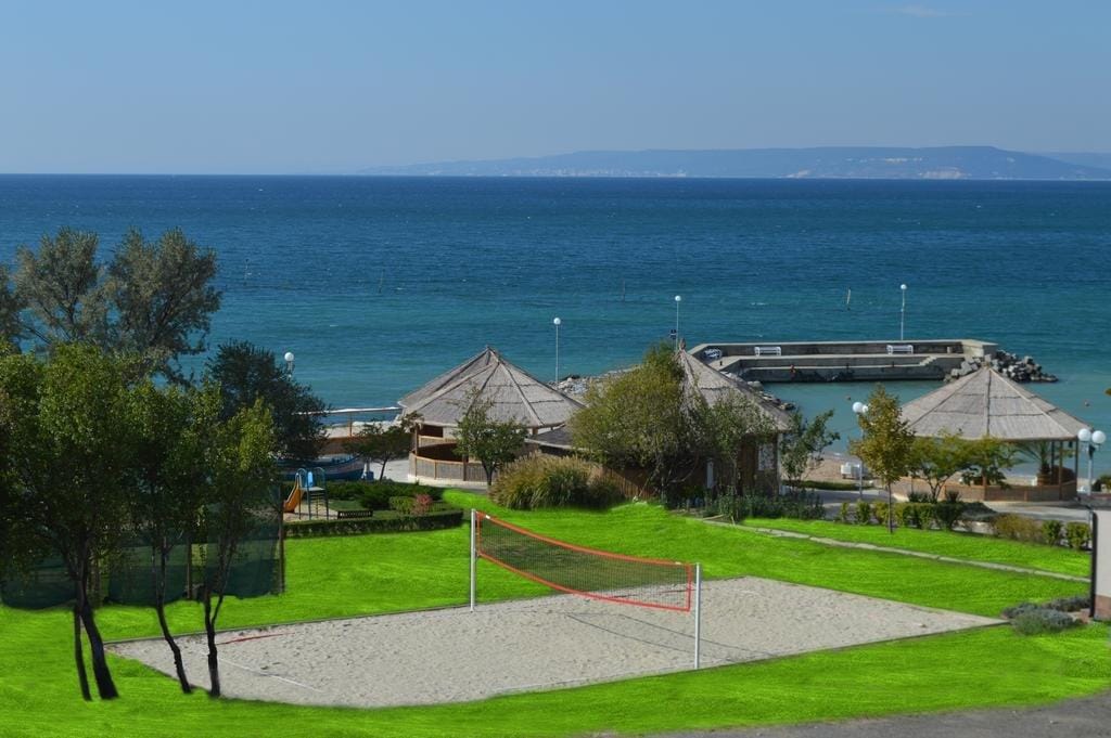 Royal Bay Resort