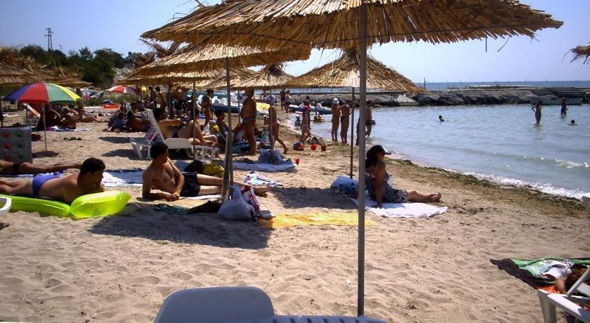 Royal Bay Resort