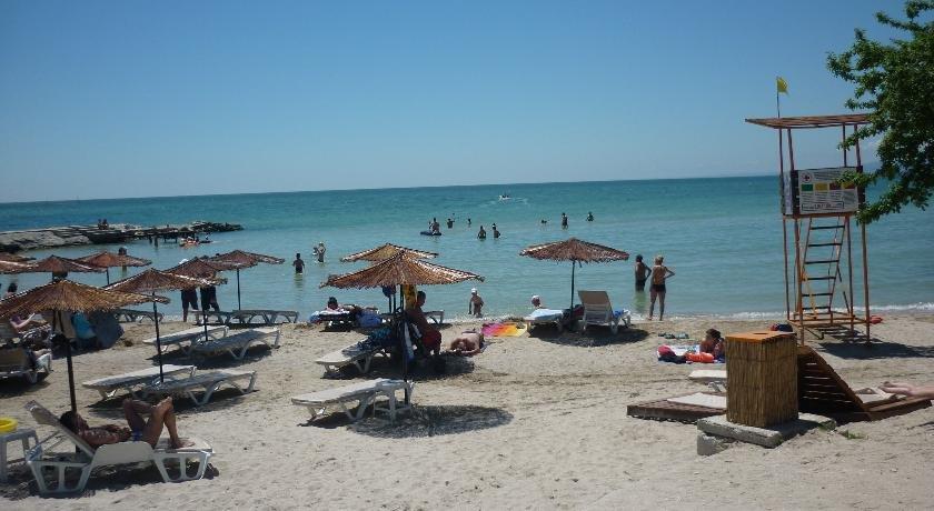 Royal Bay Resort
