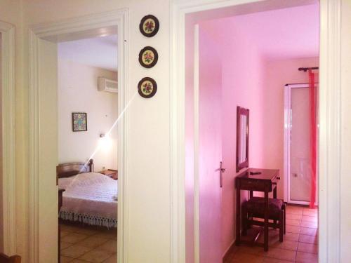 Arianna Apartments