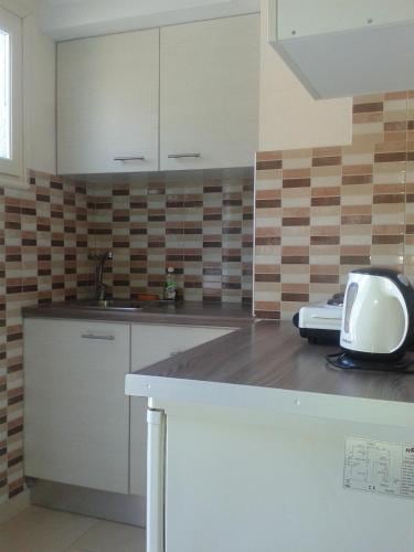 Arianna Apartments