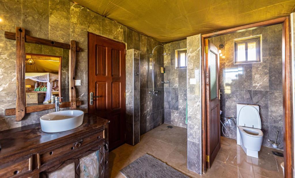 Serengeti Sopa Lodge