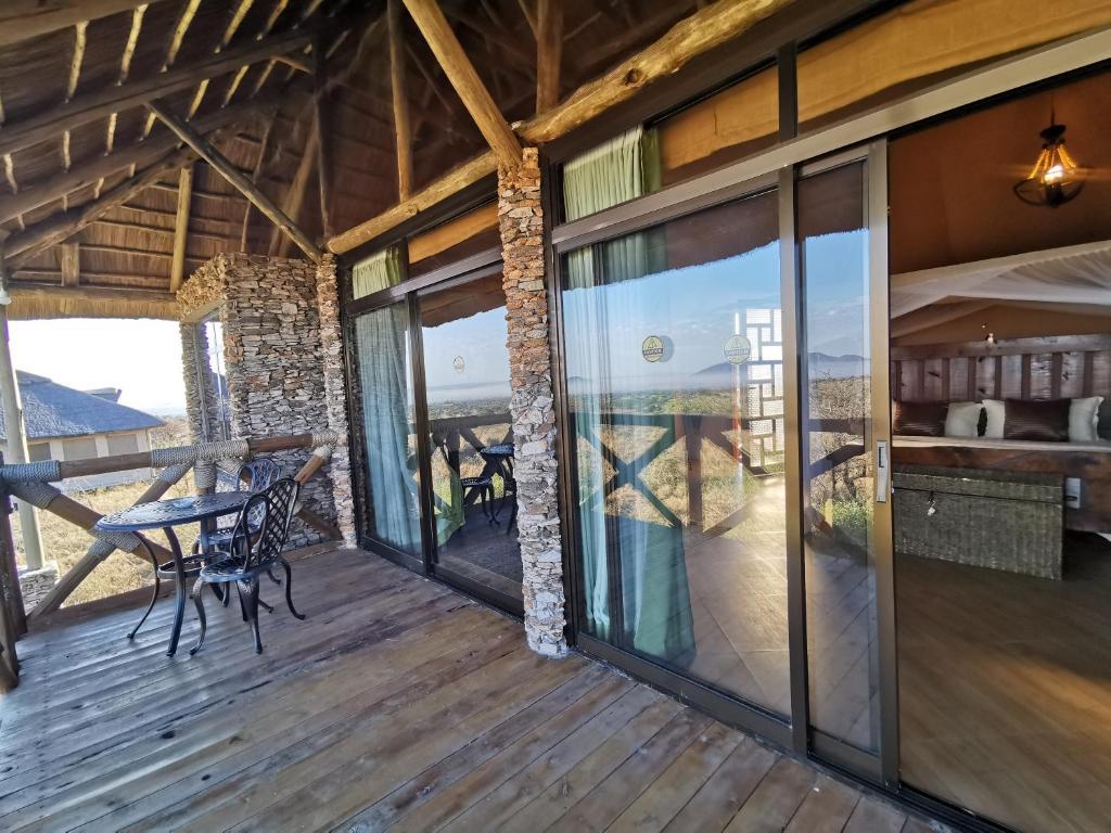 Serengeti Sopa Lodge