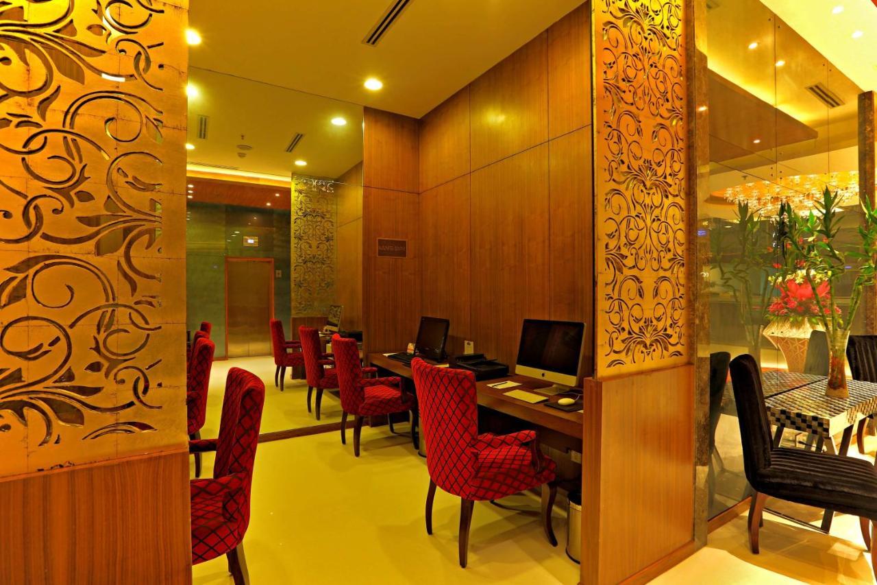 Country Inn & Suites by Radisson, Delhi Saket