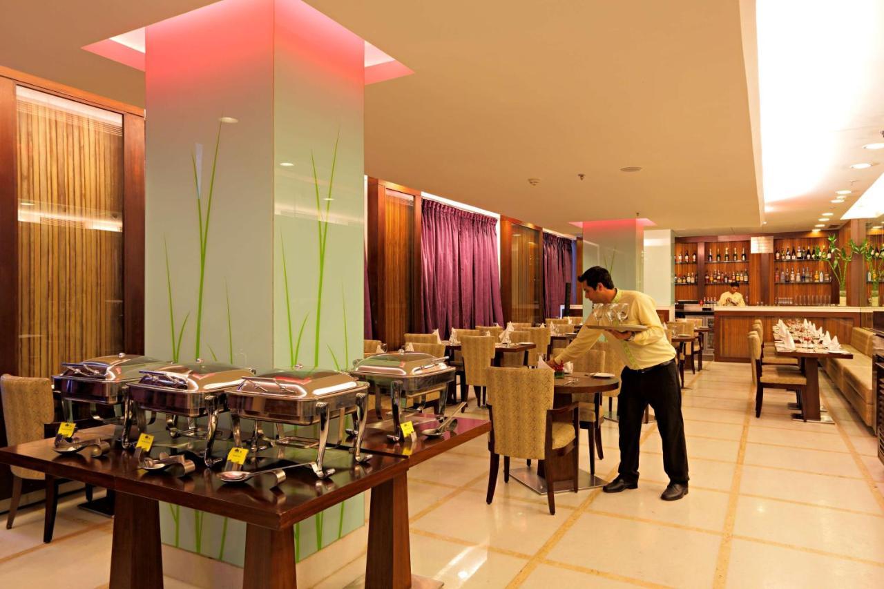 Country Inn & Suites by Radisson, Delhi Saket