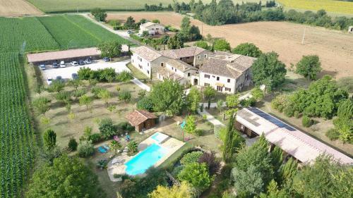 Hotel The Originals Auberge La Plaine