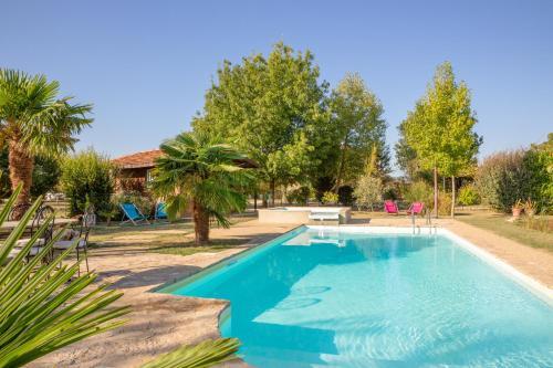 Hotel The Originals Auberge La Plaine