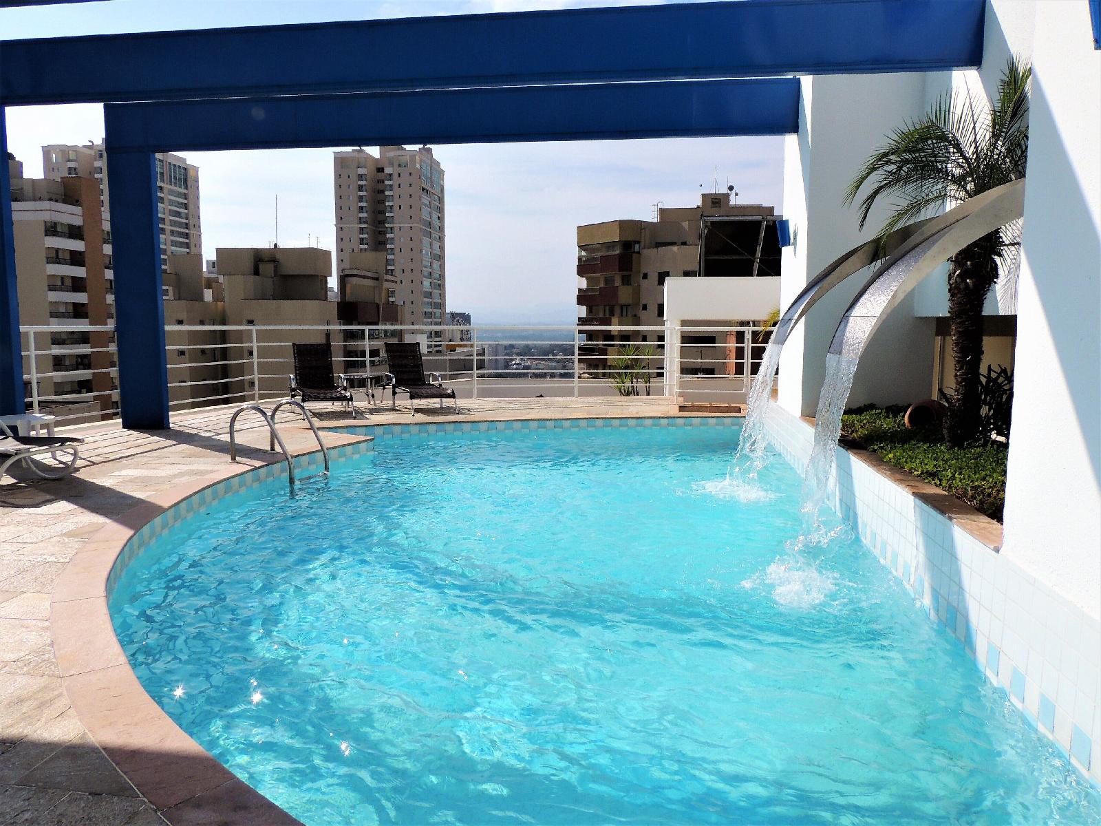 Mondrian Suite Hotel