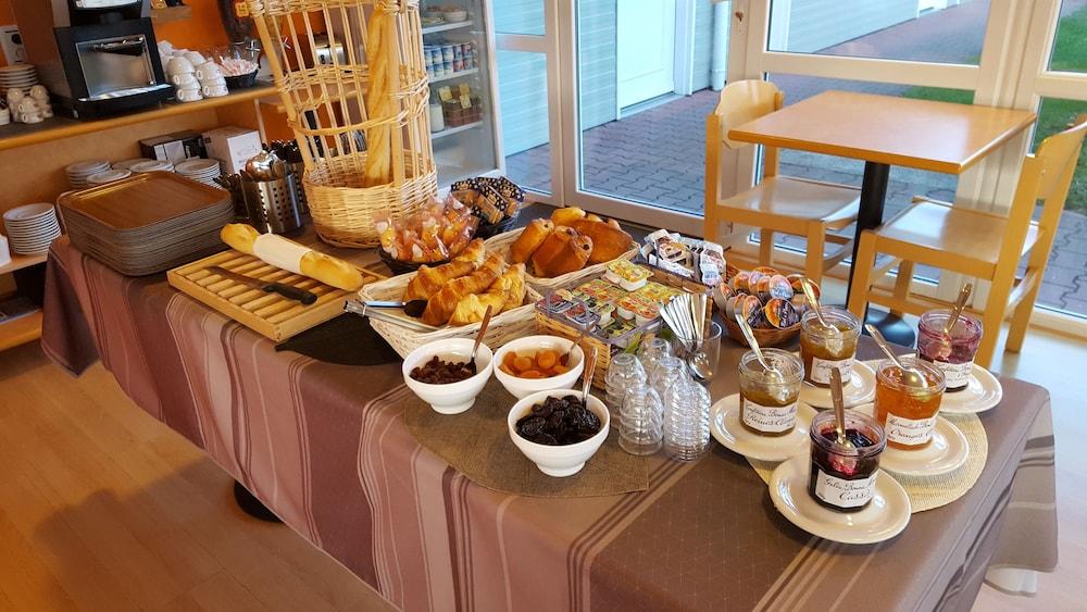 P'tit Dej-Hotel Saint Flour