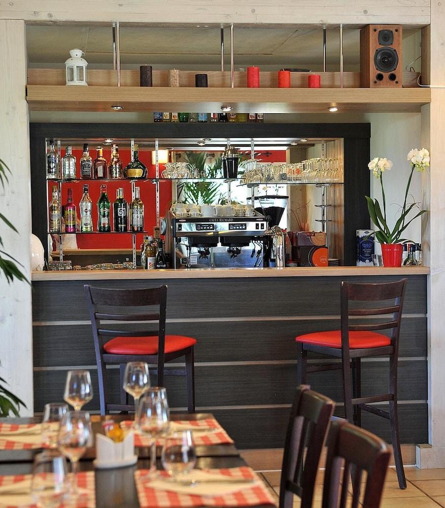 Contact Hotel Fontenay-le-Comte