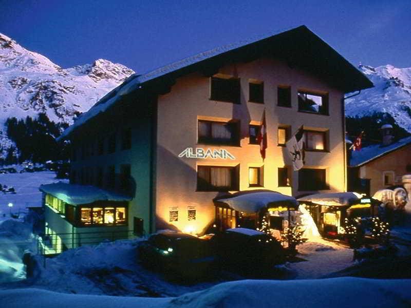 Albana Lodge
