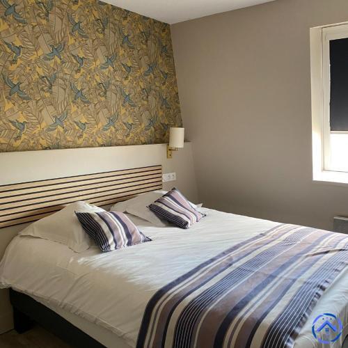 Logis Hotel L'Amandois