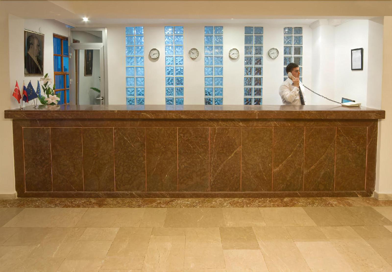 Belpoint Beach Hotel
