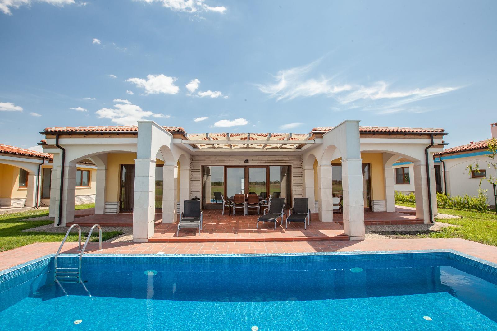 Lighthouse Golf Resort Private Properties
