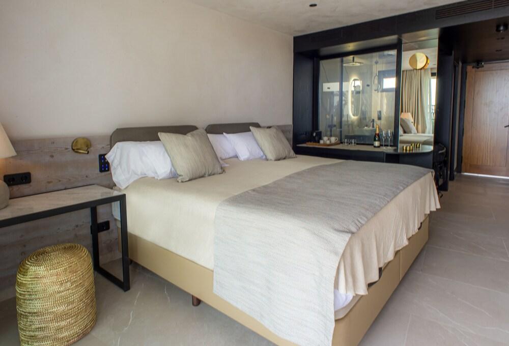 Tensuites