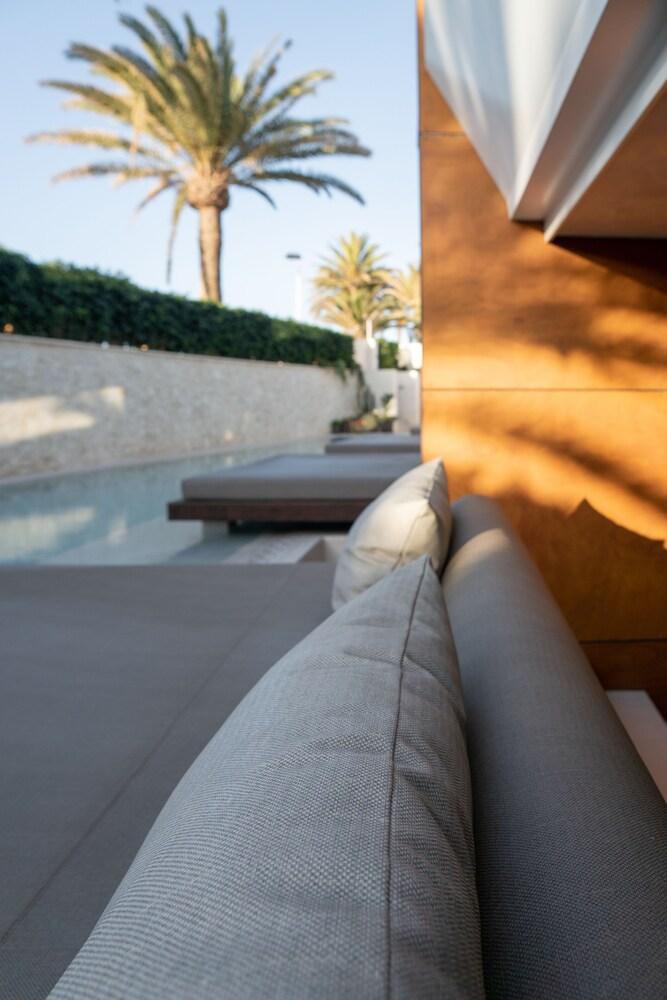 Tensuites