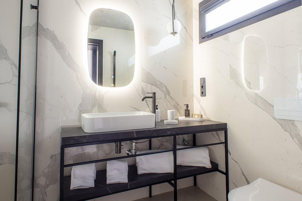 Tensuites