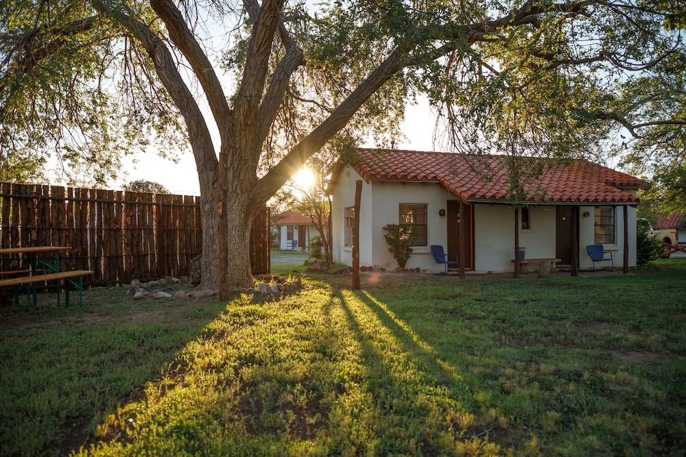 Antelope Lodge Alpine