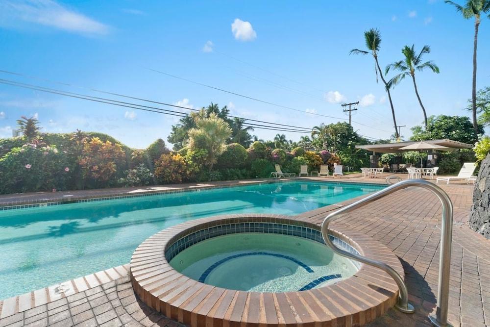 Holualoa Bay Villas