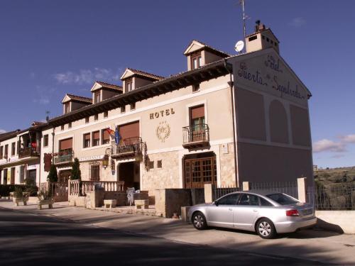 Puerta Sepulveda