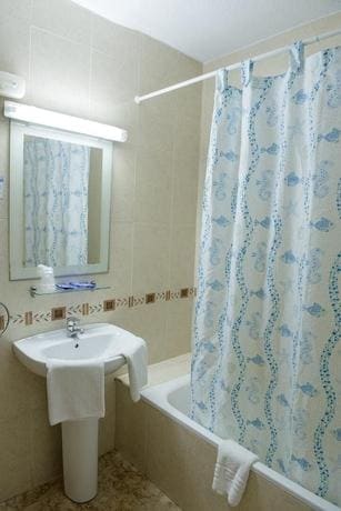 Hotel y Apartamentos Sierra Mar
