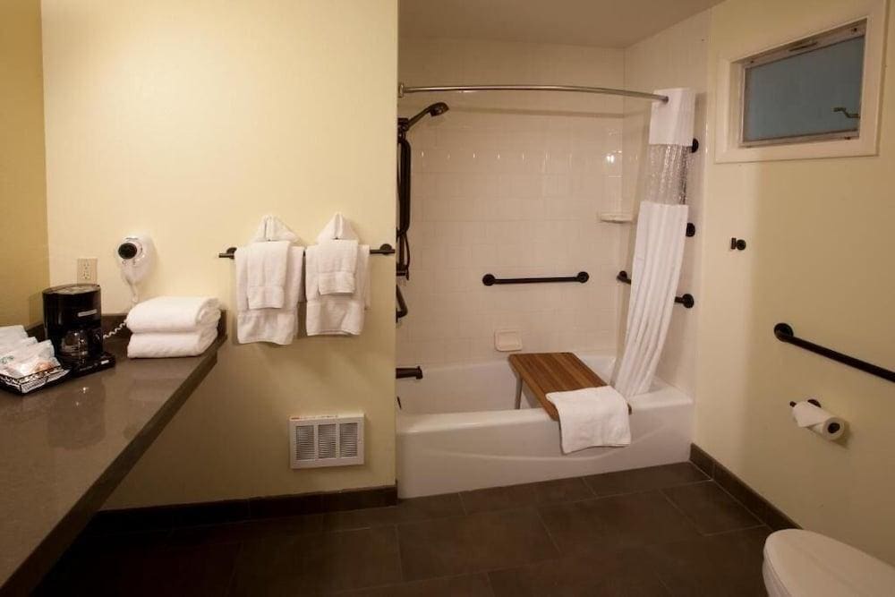 Lake Crescent Lodge