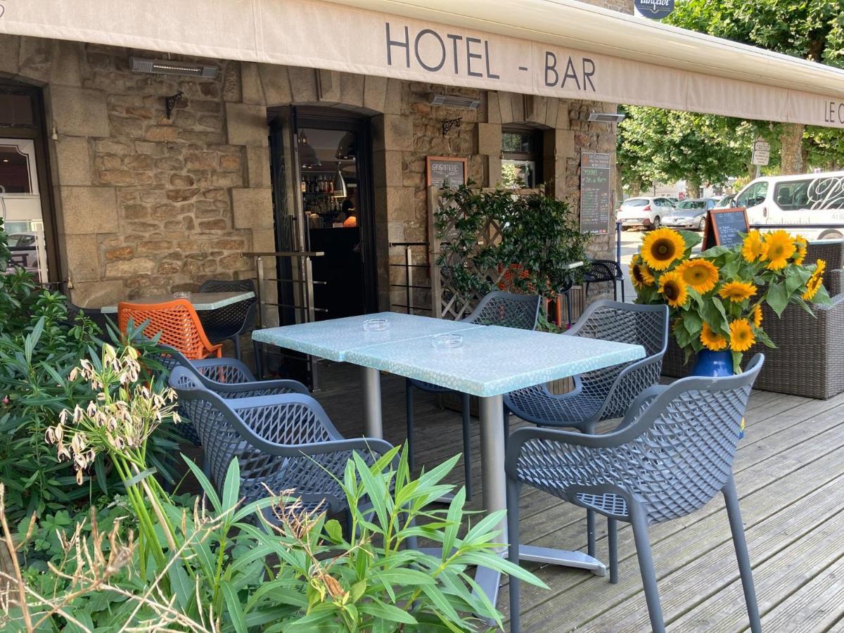 Hotel Restaurant Le Cadoudal
