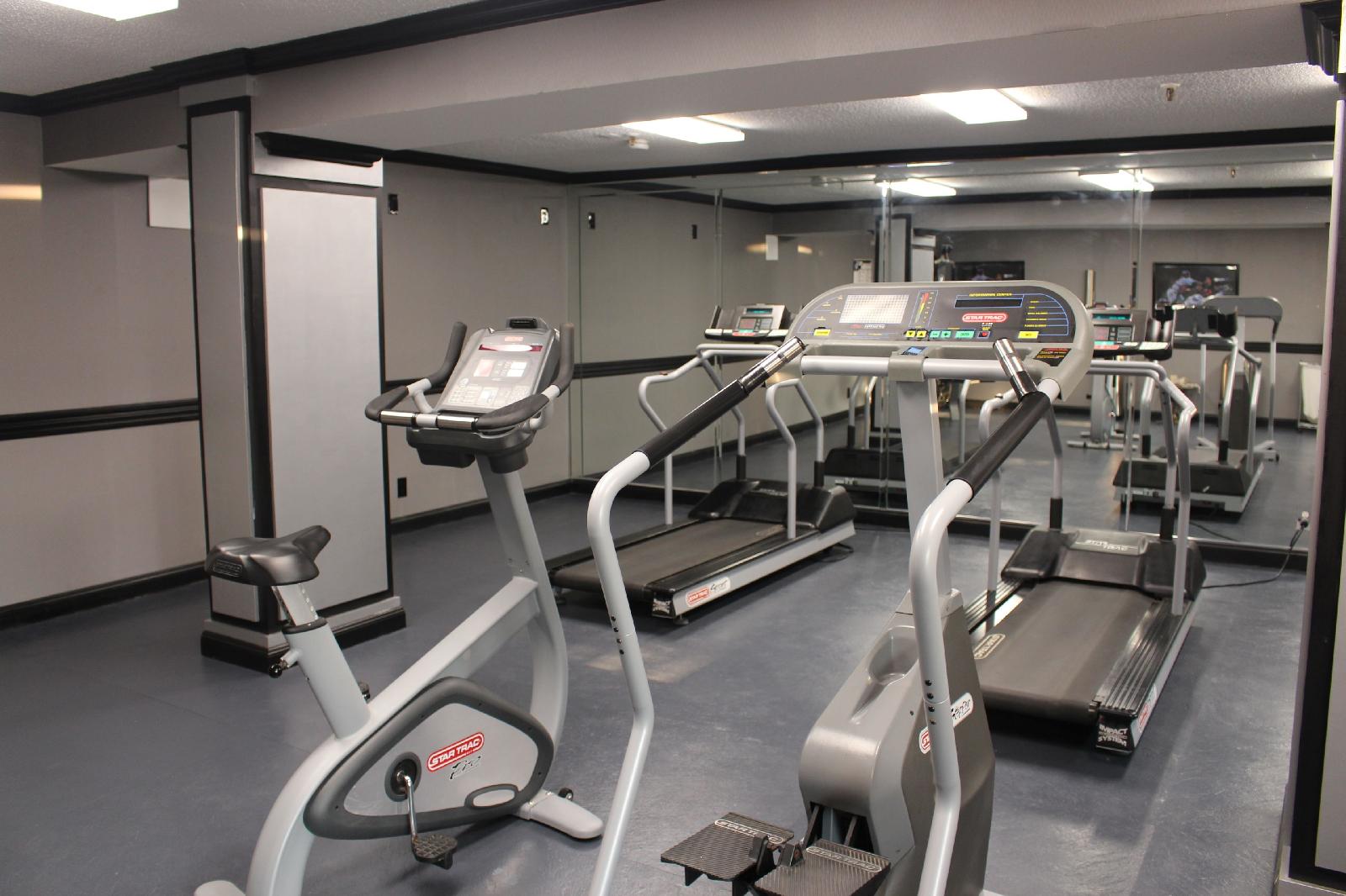 Baymont Inn & Suites Canton